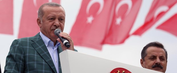 Erdoğan: İstanbul’u sel götürüyor beyefendi tatilde, dün bir bugün iki