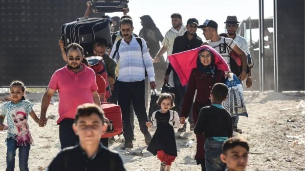 Uluslararası Af Örgütü: Türkiye yüzlerce mülteciyi kandırarak ya da zorla Suriye’ye gönderdi!