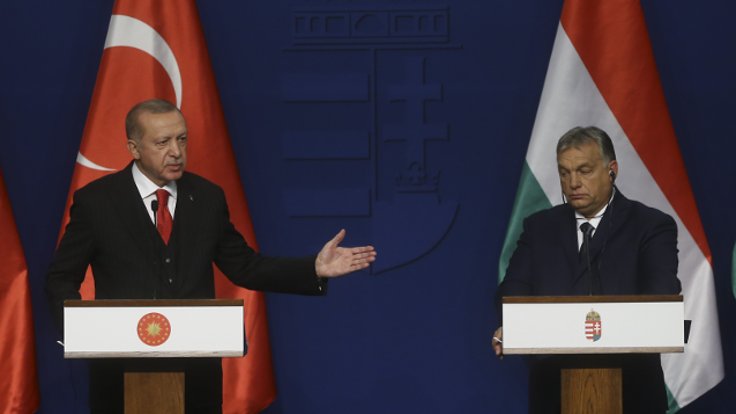 Erdoğan, mültecilerle ilgili AB’nin vaat ettiği desteği alamamaktan şikayet etti ve “Baktık olmuyor kapıları açarız” dedi!