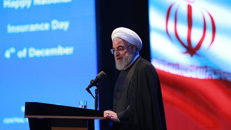 İran parlamentosu kötü giden ekonomi nedeniyle Cumhurbaşkanı Ruhani’yi sorguya çekecek