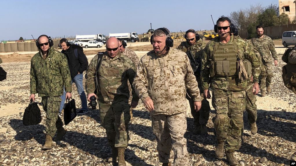 Amerikalı Komutan Frank McKenzie Mazlum Kobani ile Görüştü!