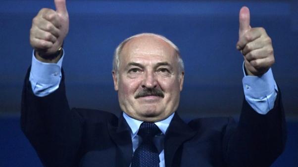 Belarus Devlet Başkanı Lukaşenko: Koronavirüsü votka ve sauna ile defedeceğiz!