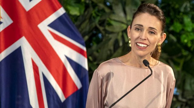 Yeni Zelanda Başbakanı Ardern, koronavirüs önlemlerine uymayanlara “aptal” dedi