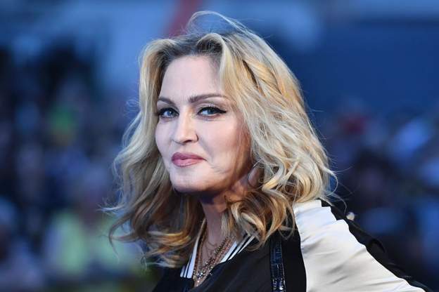 Madonna: Turnedeyken Covid-19 geçirdim