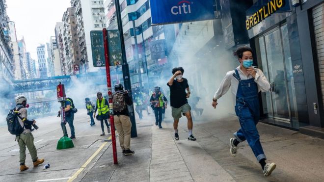 Hong Kong’da ne oluyor: Çin’in ulusal güvenlik yasa teklifi ne içeriyor, neden yeniden protestolar başladı?