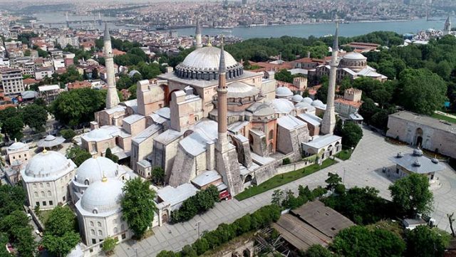 Yunanistan’dan UNESCO’ya Ayasofya mektubu