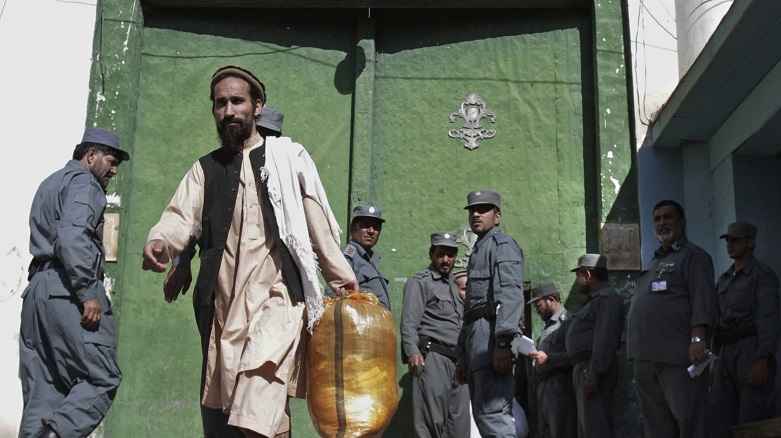 “Taliban mensuplarına ev hapsi”