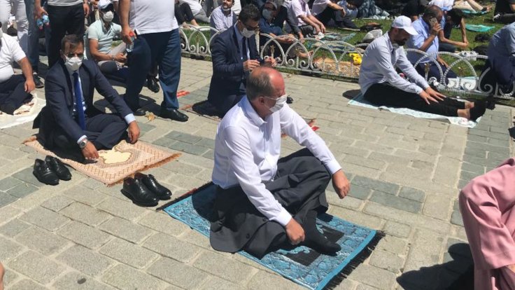 Muharrem İnce: Ayasofya’ya değil ezanı duyarak Sultanahmet’e gittim