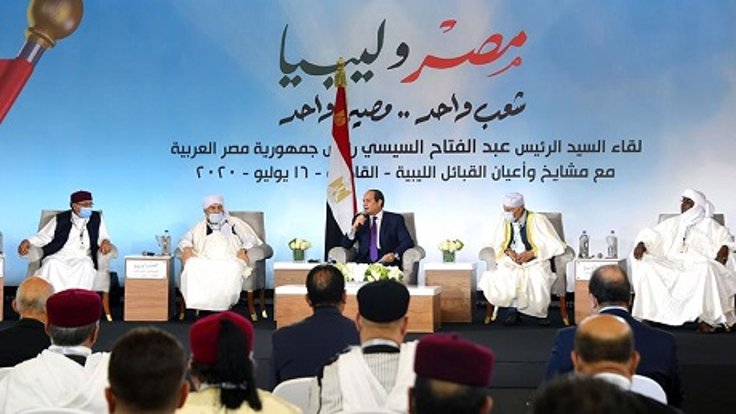 Sisi’den gövde gösterisi: Libyalı aşiretleri Kahire’de ağırladı