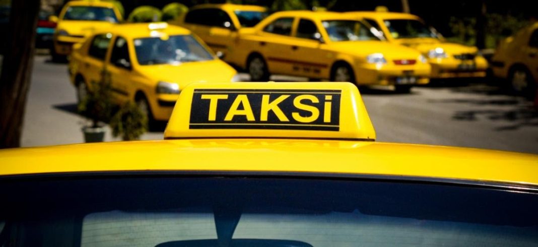 Yeni taksi istemeyen başkan geçen yıl istemiş!