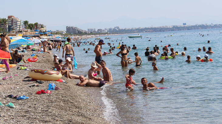CHP Antalya Milletvekili Aydın Özer: Antalya’da günde ortalama 500 korona vakası var’