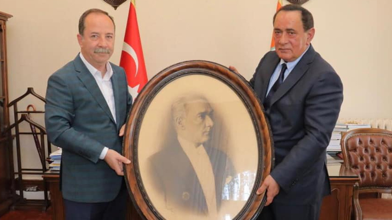 CHP, Çakıcı’yı makamında ağırlayan Edirne Belediye Başkanı Gürkan hakkında inceleme başlattı