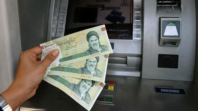 İran’da dolar ve euro tarihi rekor kırdı