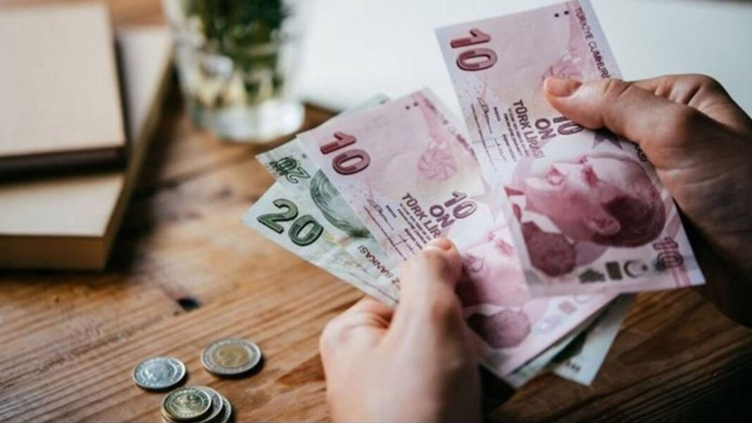 DİSK-AR: İşsizlik düşmüyor, artıyor; işsizlik oranı yüzde 12,7 değil, yüzde 26,4