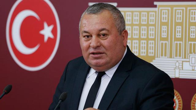 MHP’den ihraç edilen Ordu Milletvekili Cemal Enginyurt, Demokrat Parti’ye geçti