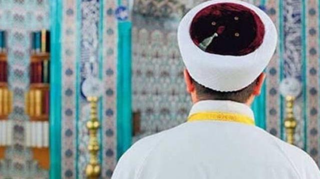 Fransız hükümetinden cumhuriyetçi değerler beyannamesini imzalamayan DİTİB ve Milli Görüş’e rest: Fransa’da yerleri yok