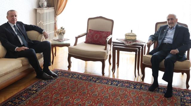 Oğuzhan Asiltürk hayatını kaybetti
