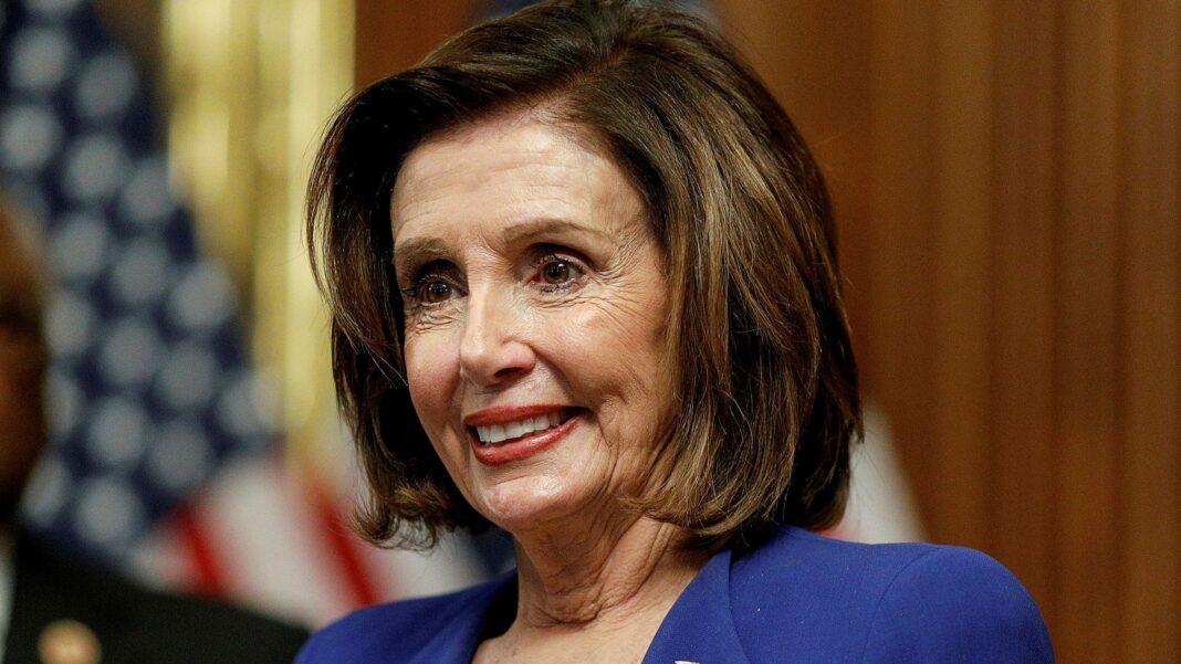 Pelosi’nin evinin önüne kesik domuz başı bırakıldı