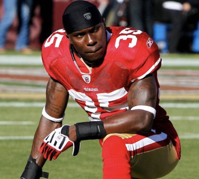 ABD’de eski NFL oyuncusu, 5 kişiyi öldürdükten sonra intihar etti