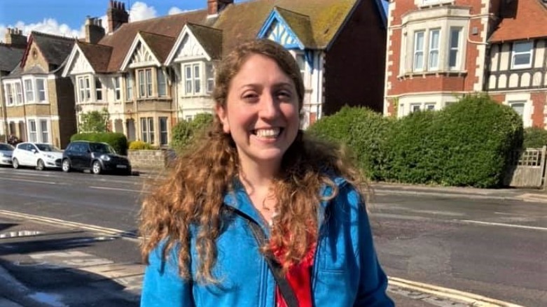 İngiltere’de yapılan yerel seçimlerde, Oxford Belediye Meclisi’ne bir Kürt seçildi