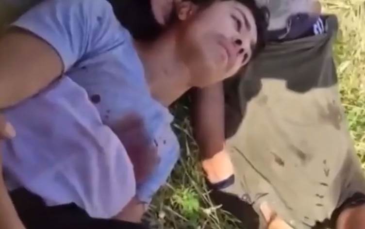 Derecik’te asker 2 kişiyi silahla vurdu