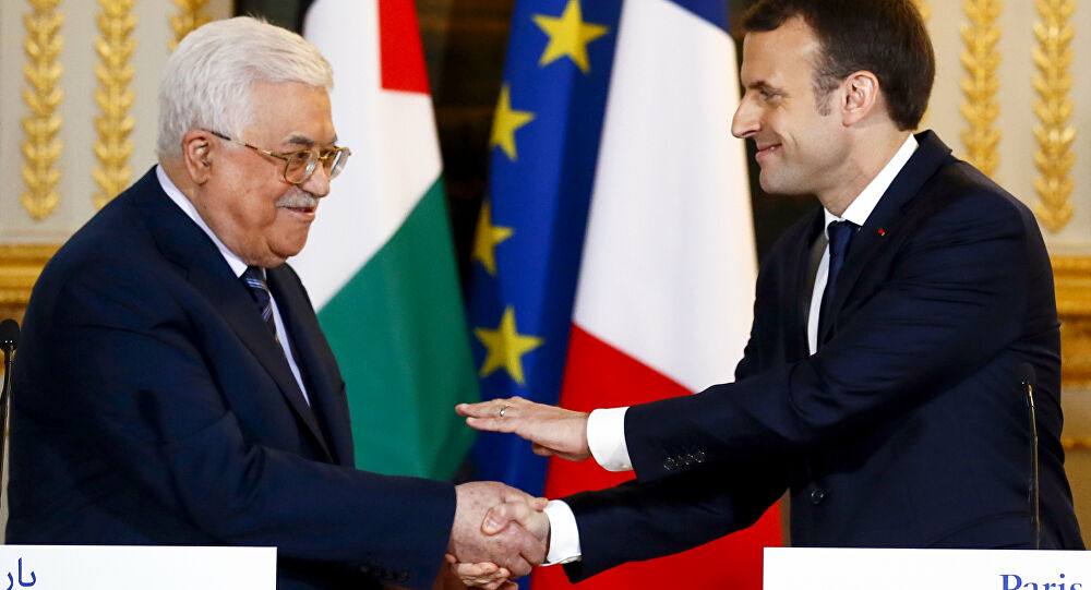 Macron, Filistin Devlet Başkanı Abbas ile görüştü