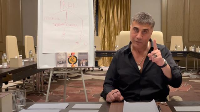 Sedat Peker’den 7. video! “Darbe için zemin hazırlıyor” iddialarına yanıt verdi: Sokağa inin dersem bilin ki kızımın başına silah dayamışlardır
