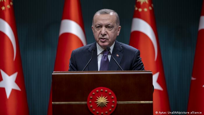 Erdoğan: Büyükelçiler tarafından yapılan hadsiz açıklamalar ülkemizin yargısını hedef almıştır