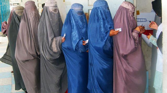 Taliban: Kabinede kadın bakan olmayacak