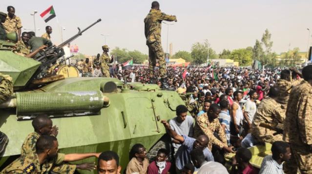 Sudan’da askeri yönetim karşıtı protestolarda ölenlerin sayısı 40’a yükseldi