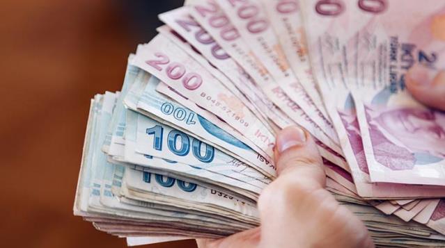 Fitch, Türkiye’nin yıl sonu enflasyon tahminini yüzde 25’e çıkardı