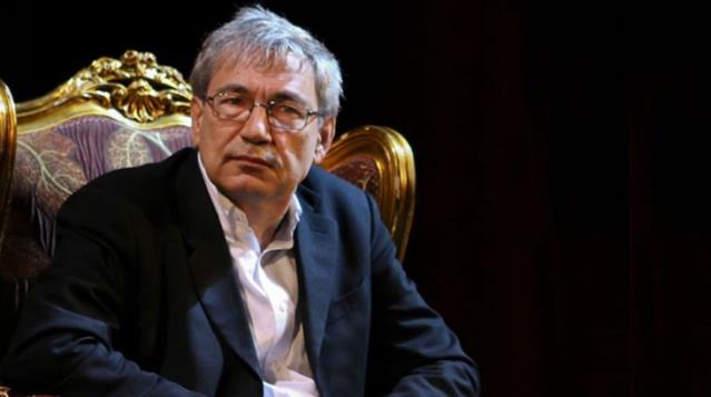 Hakkında Atatürk ve Türk Bayrağı’na hakaret ettiği gerekçesiyle soruşturma başlatılan Orhan Pamuk’tan açıklama