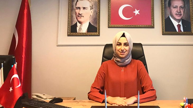 AKP’den istifa eden İBB Meclis üyesi, Gelecek Partisi’nden davet aldığı öğrenildi