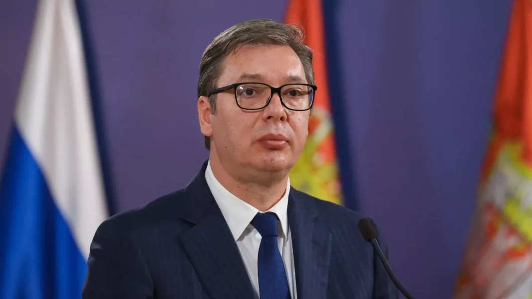 Sırbistan lideri ‘Kosovalı Sırplar zulme tahammül etmeyecek’ dedi, Kosova’da siren sesleri duyuldu
