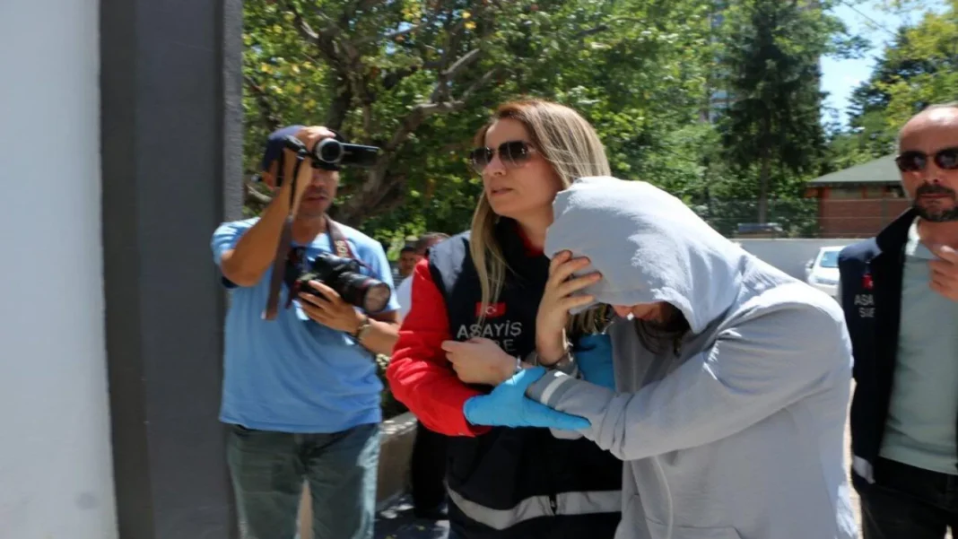 Eski nişanlısını öldüren kadının kullandığı tabanca, polise ait çıktı