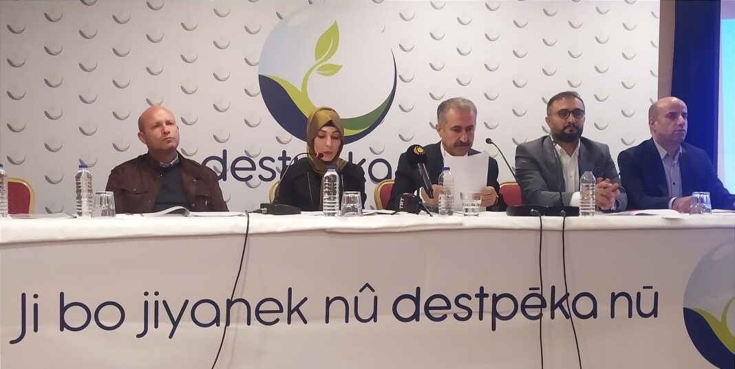 Kürt siyasetine yeni bir oluşum daha katıldı: Destpêka Nû