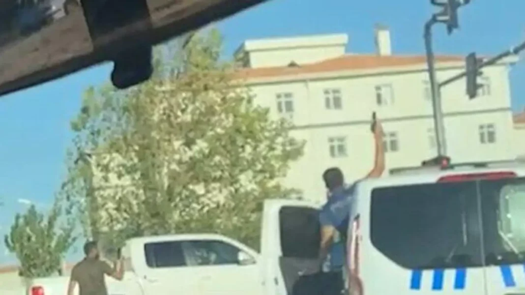 Urfa’da okul önünde silahlı çatışma: 2 öğrenci öldü, 14 kişi yaralandı