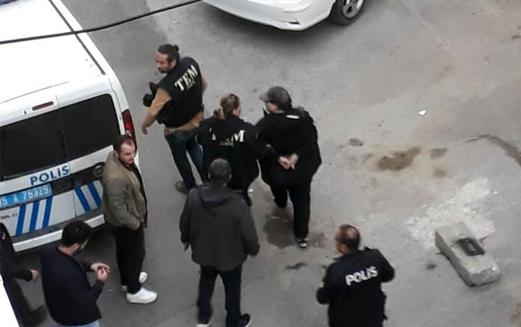 AB’den tepki: Gazetecilerin gözaltına alınması kötüye gidişin bir başka örneği