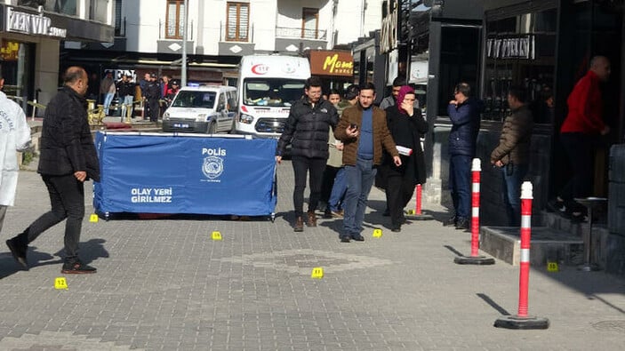 Polis olan eşini öldüren özel harekâtçı intihar etti