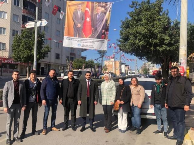 Kılıçdaroğlu’nun Mersin ziyareti öncesi ülkü ocaklarından tehdit! İlçe girişine pankart astılar