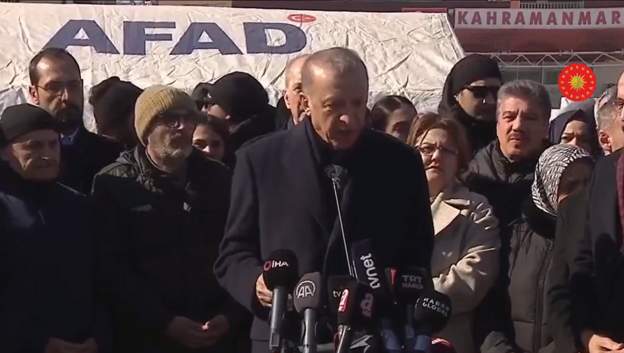 Cumhurbaşkanı Erdoğan Maraş’ta, ölü sayısını 8 bin 574 olarak açıkladı