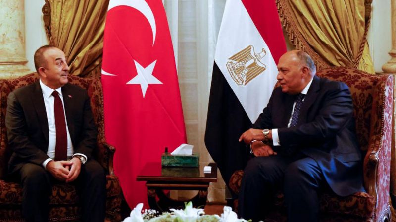 Çavuşoğlu Mısır’da: 10 yıl sonra bakan düzeyinde ilk ziyaret