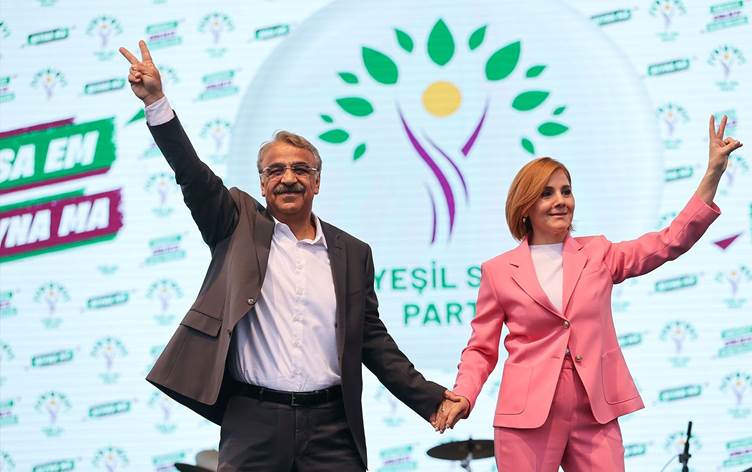 Mithat Sancar: Demokratik Cumhuriyeti Diyarbakır ve İzmir birlikte kuracak