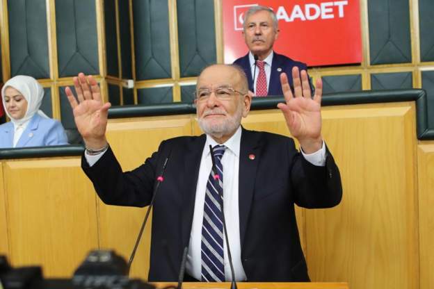 Saadet grubu ilk kez toplandı, iki genel başkan ilk kez gruplarına hitap etti