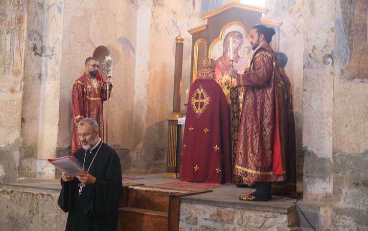Ahtamar Kilisesi’nde ayın yapıldı