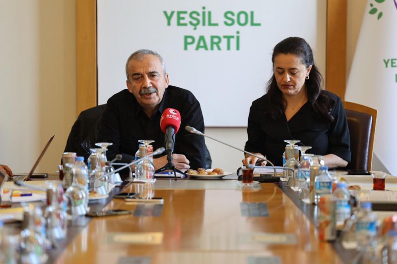 TBMM Başkanvekili Sırrı Süreyya Önder: ‘6-8 Ekim’i Efkan Ala’nın odasında geçirdik’