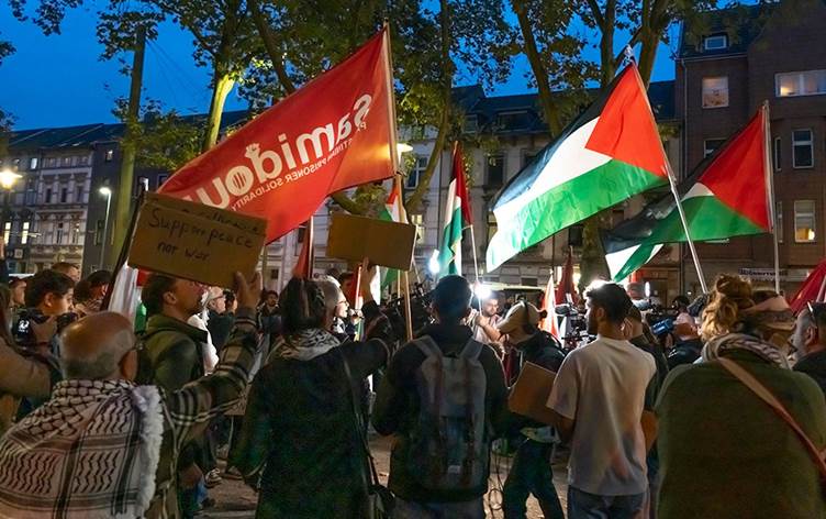 Almanya Hamas’ın tüm faaliyetlerini yasakladı