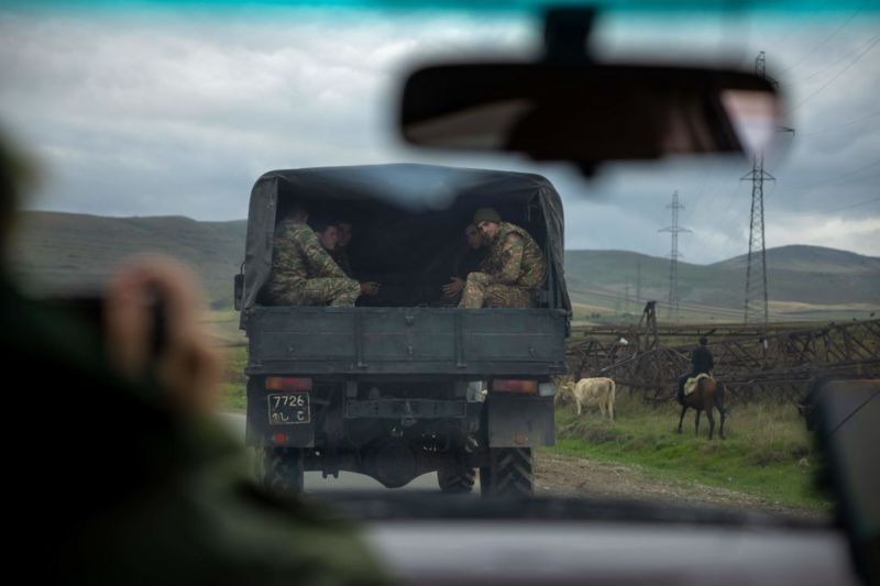 Azerbaycan ve Ermenistan, esir takası ve ilişkileri normalleştirme konusunda anlaştı