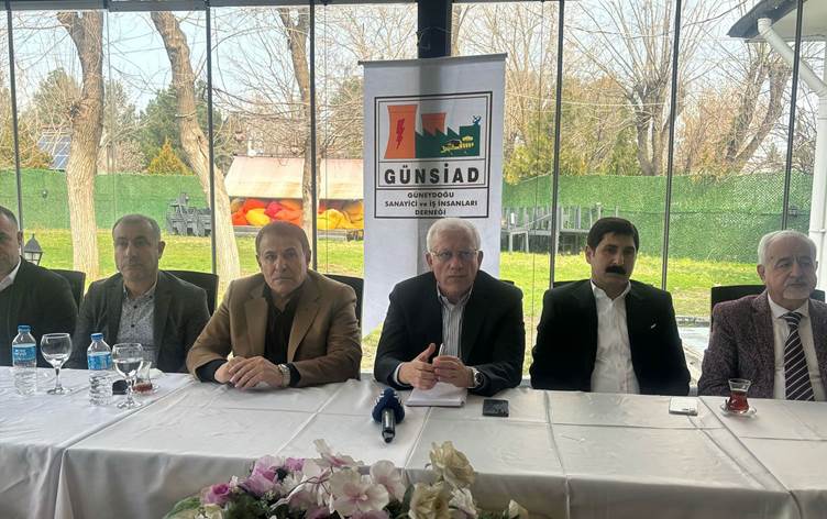 GÜNSİAD’dan çağrı: Kürt sorununun çözümü için, silahlar bırakılsın, yeni bir sivil anayasa yapılsın