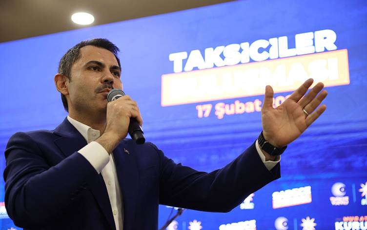 Murat Kurum: Anketlerde 1.5-2 puan öne geçtiğimiz görülüyor